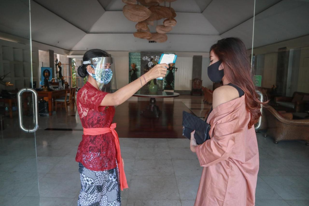 The Cakra Hotel Denpasar Esterno foto