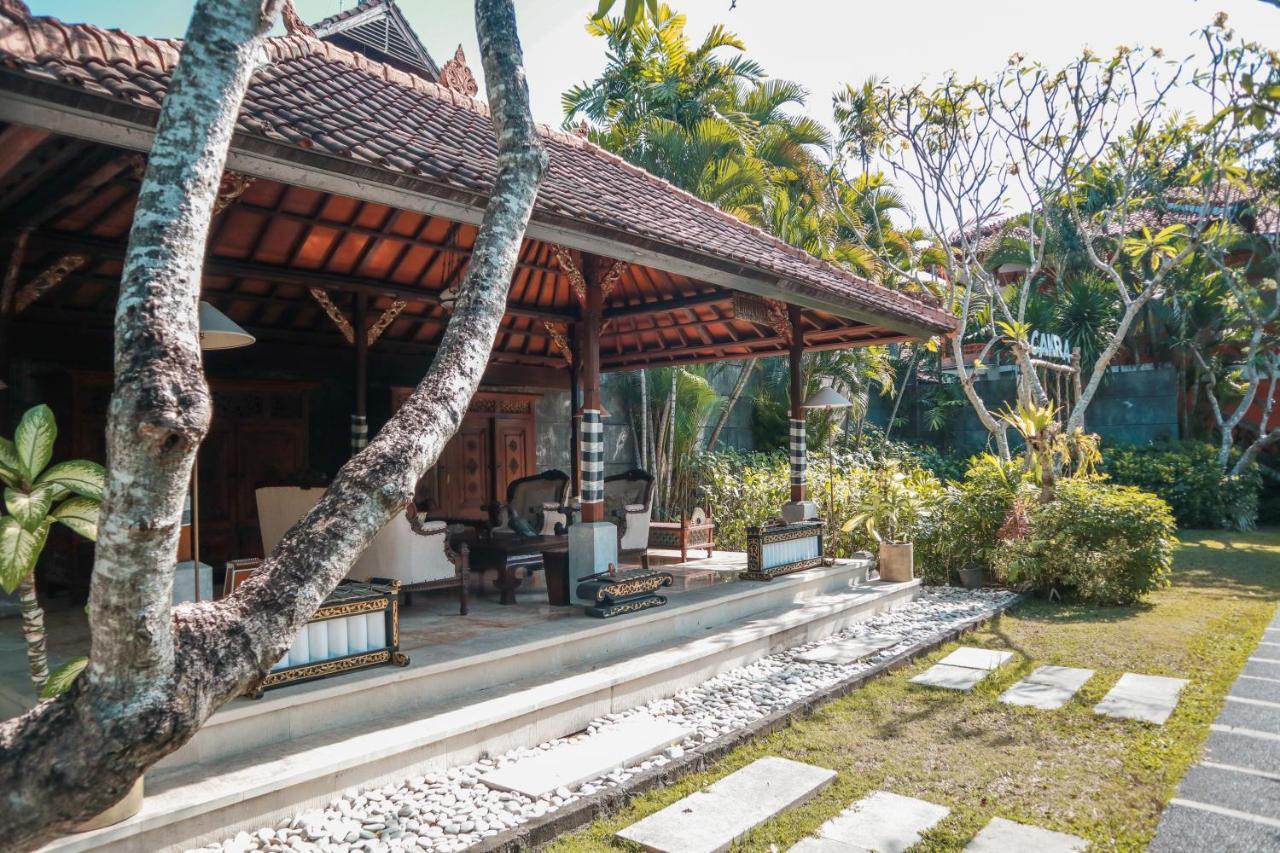 The Cakra Hotel Denpasar Esterno foto