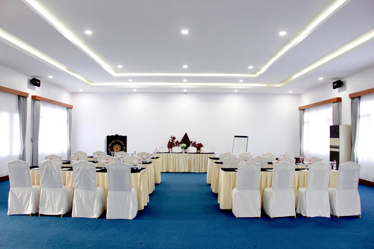 The Cakra Hotel Denpasar Esterno foto